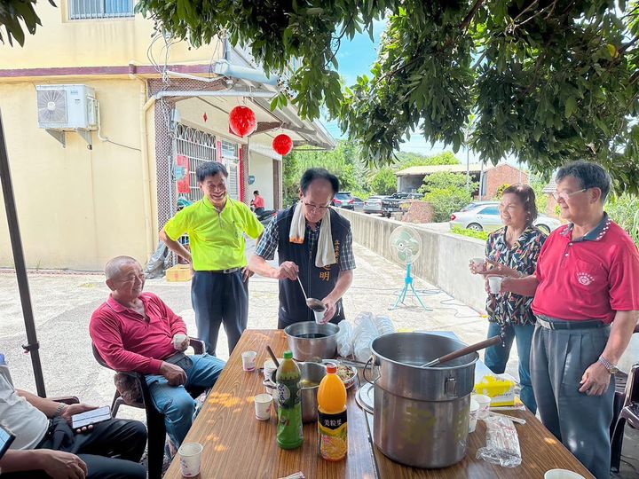 仙草冰 夏季趕赴行程，消暑聖品是必須的