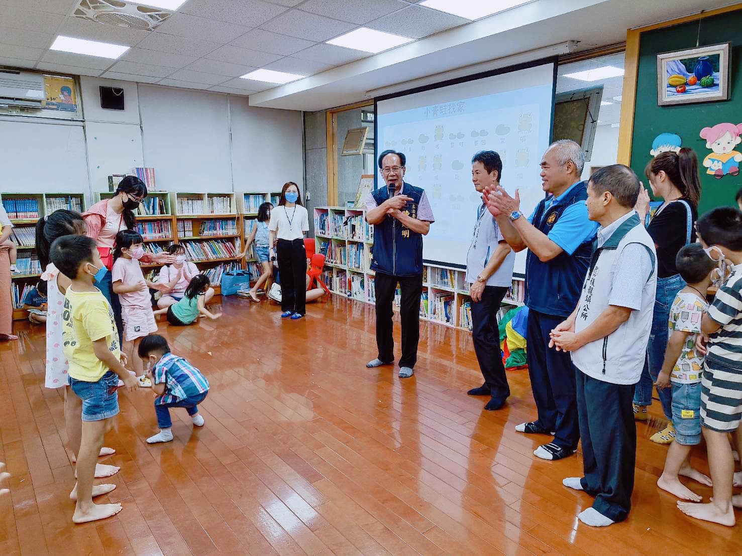 後龍嬰幼兒贈書暨親子活動2